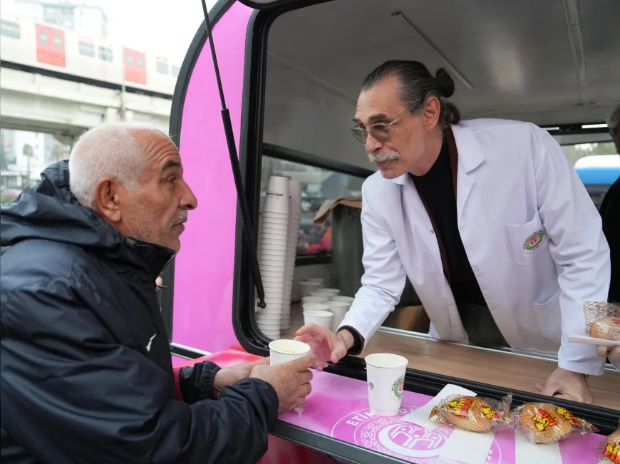 Etimesgut Belediye Başkanı Erdal Beşikcioğlu: “Ahi Kent Lokantası ve Çorba Karavanları Dayanışmanın Sofrasıdır”